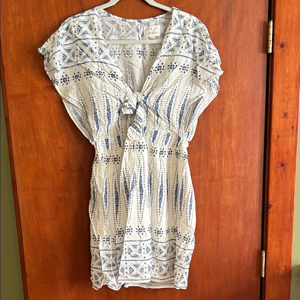 Woven mini dress size L Lost + Wander